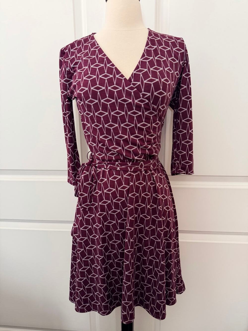 Mix by 41 Hawthorn Renesme Geo Cube Jersey Faux Wrap Dress plum purple